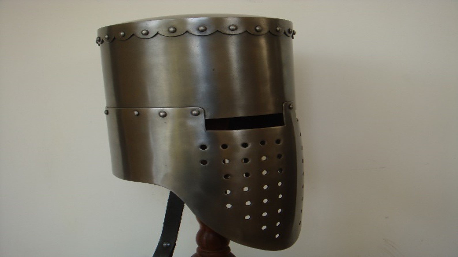 MEDEIVAL TEMPLAR CRUSADER KNIGHT ARMOR HELMET GREEK SPARTAN - Image 2